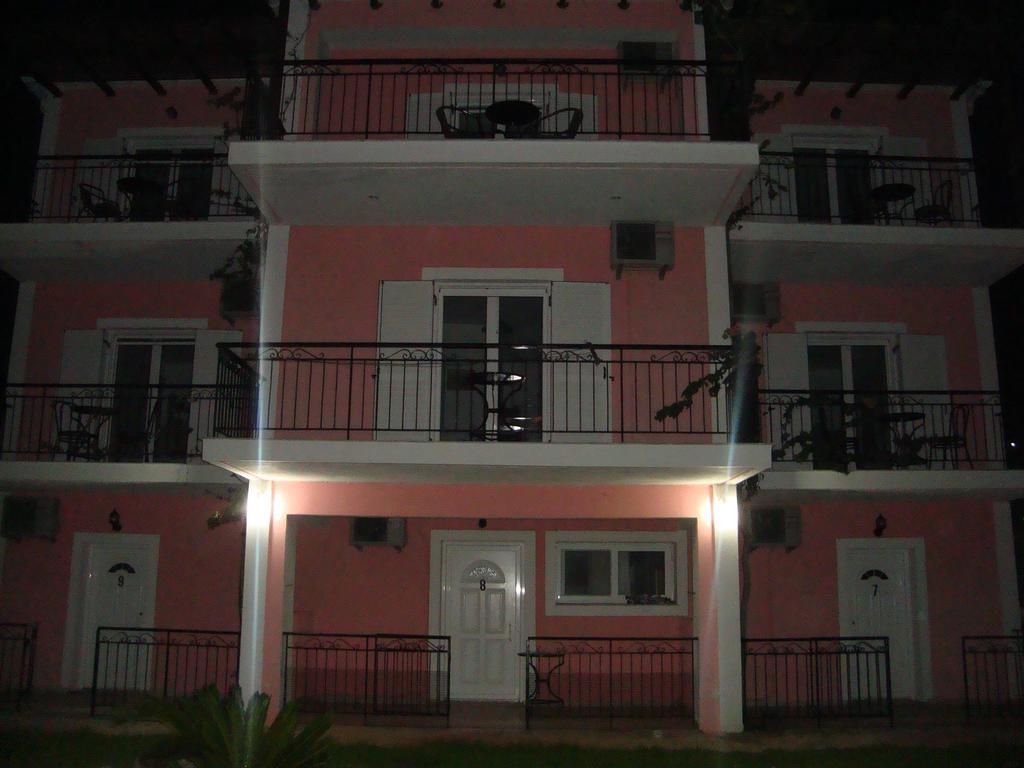 Elpida Studio Trapezaki  Exterior photo